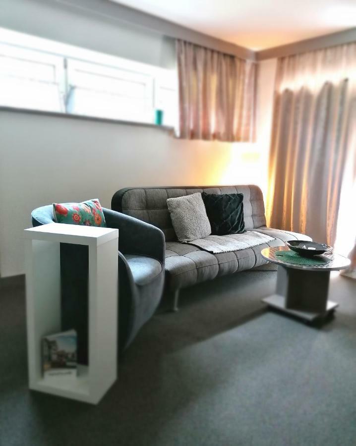 Business Apartments 霍恩埃姆斯 外观 照片