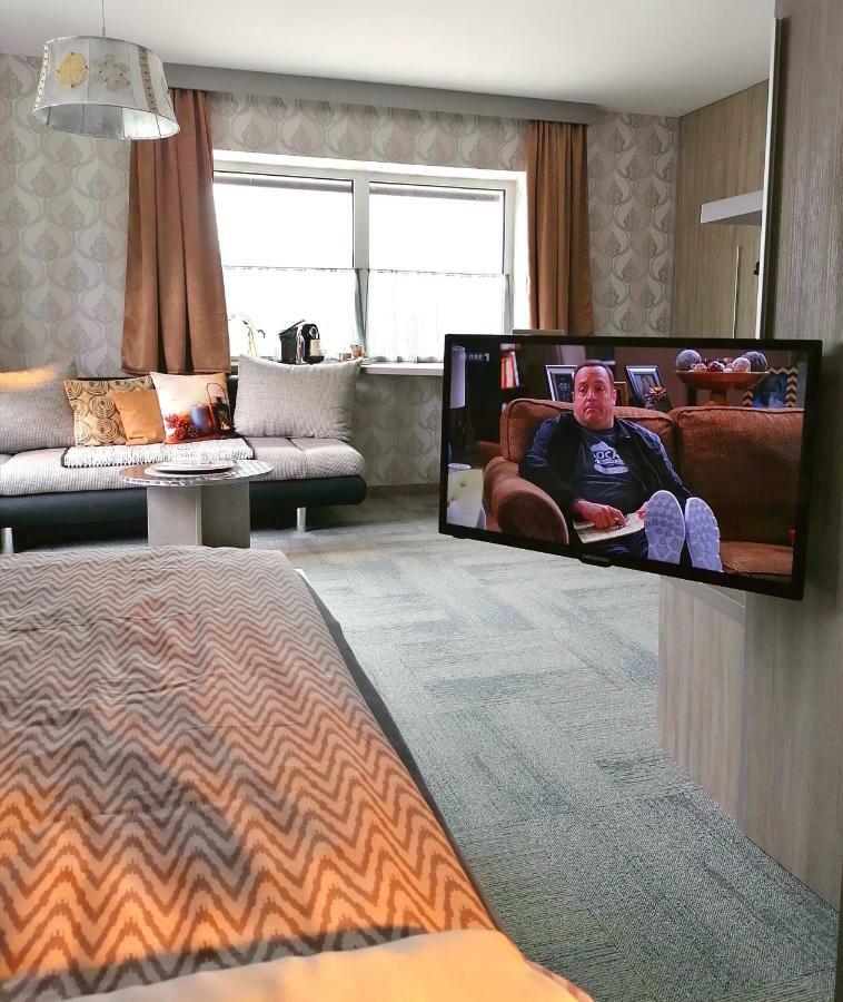 Business Apartments 霍恩埃姆斯 外观 照片